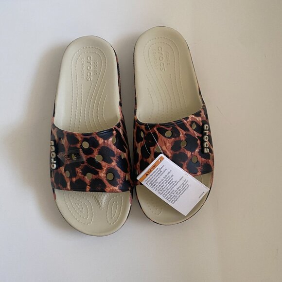 NWT Crocs Classic Animal Remix Slide Sandals Size 12 207841-2Y4 Summer Leopard main image 13